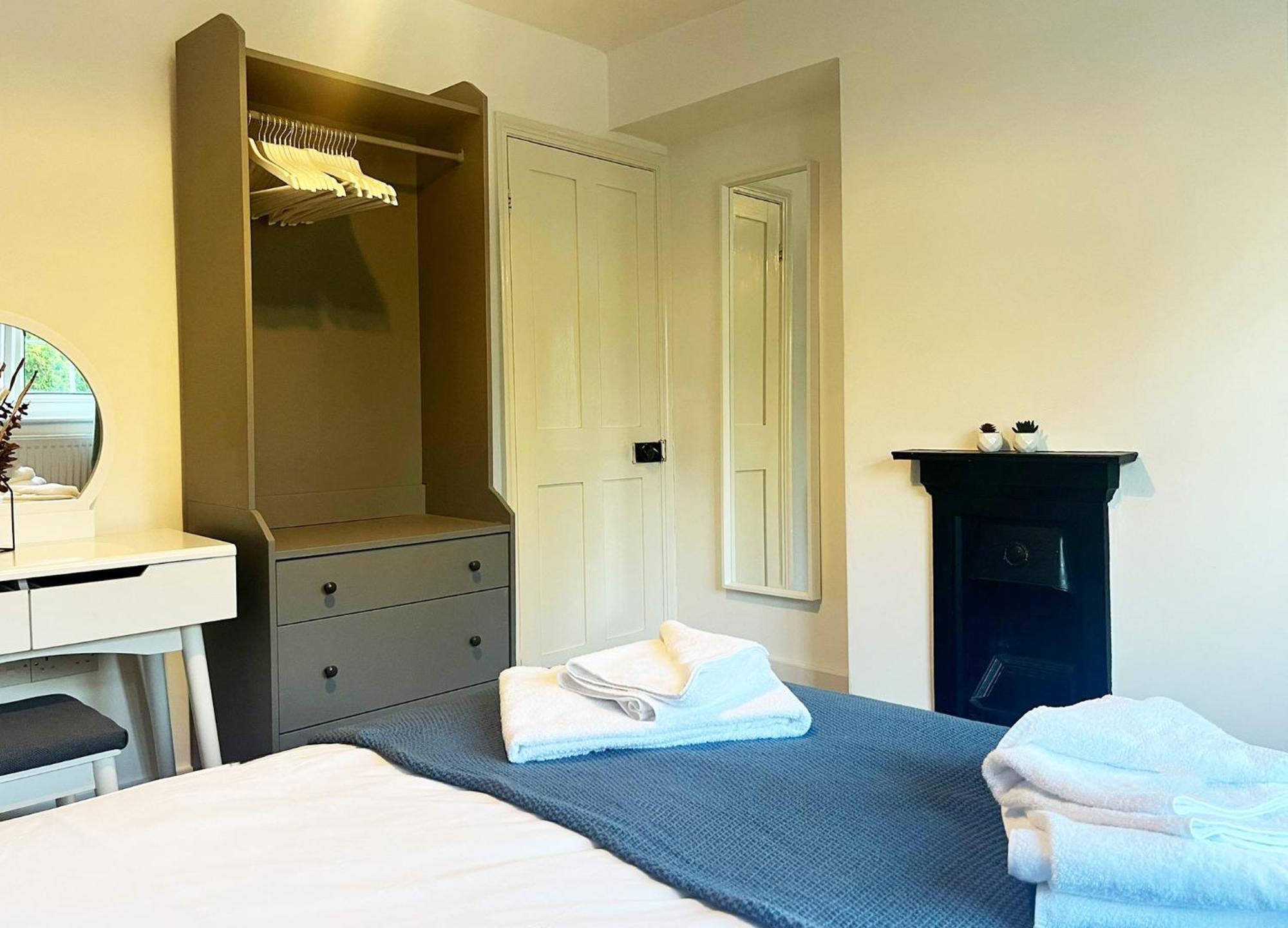 Oxford - Private House With Garden & Parking 16 Appartement Buitenkant foto